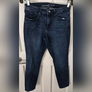 Universal Thread Jeans  Size  8/29 S